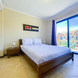 Сasa de vacaciones Gold Coast Beach Walk 3 Pools Club House Gym, Palm Beach