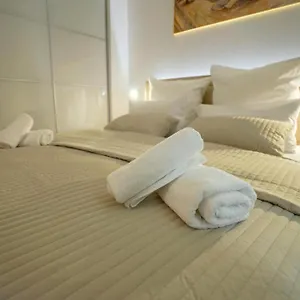destino-city-apartments.hotelinzadar.com/